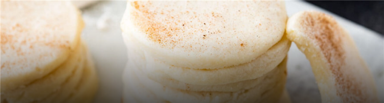 Martinelli’s© Apple Glazed Shortbread Cookies - Recipes | Tips | Bravo Supermarkets - Bravo Supermar