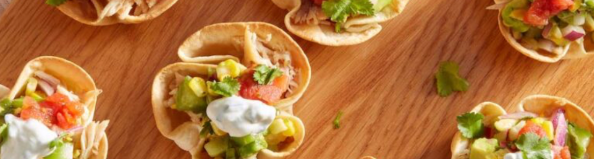 Chicken Tortilla Bowls with Jalapeño Sour Cream from Breakstone's - Recipes | Tips | Bravo Supermark