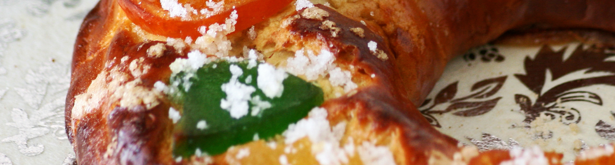 Rosca De Reyes (3 Kings Bread) - Recipes | Tips | Bravo Supermarkets - Bravo Supermarkets