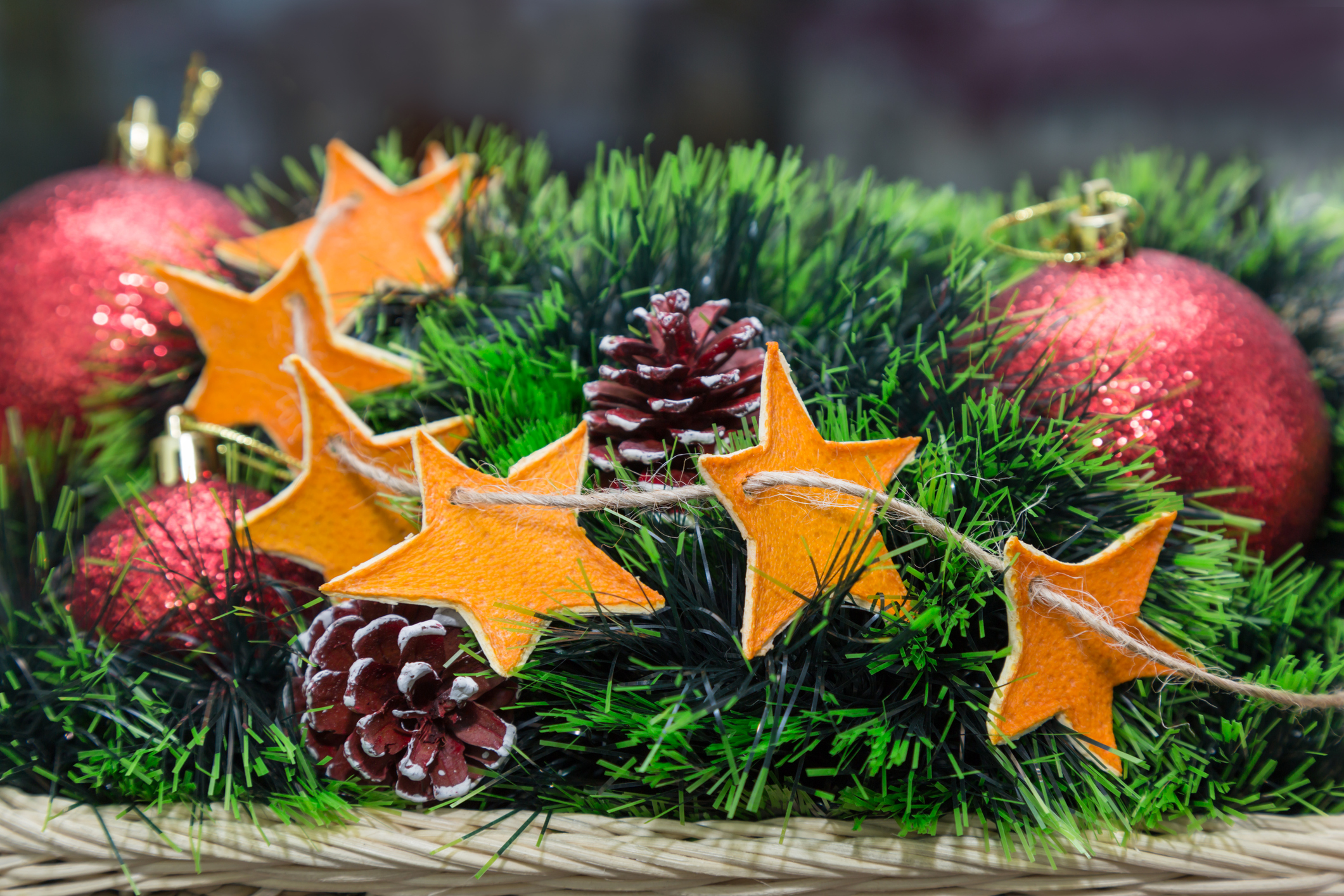 Orange Peel Ornaments with christmas decoration Orange Peel Ornaments with christmas decoration